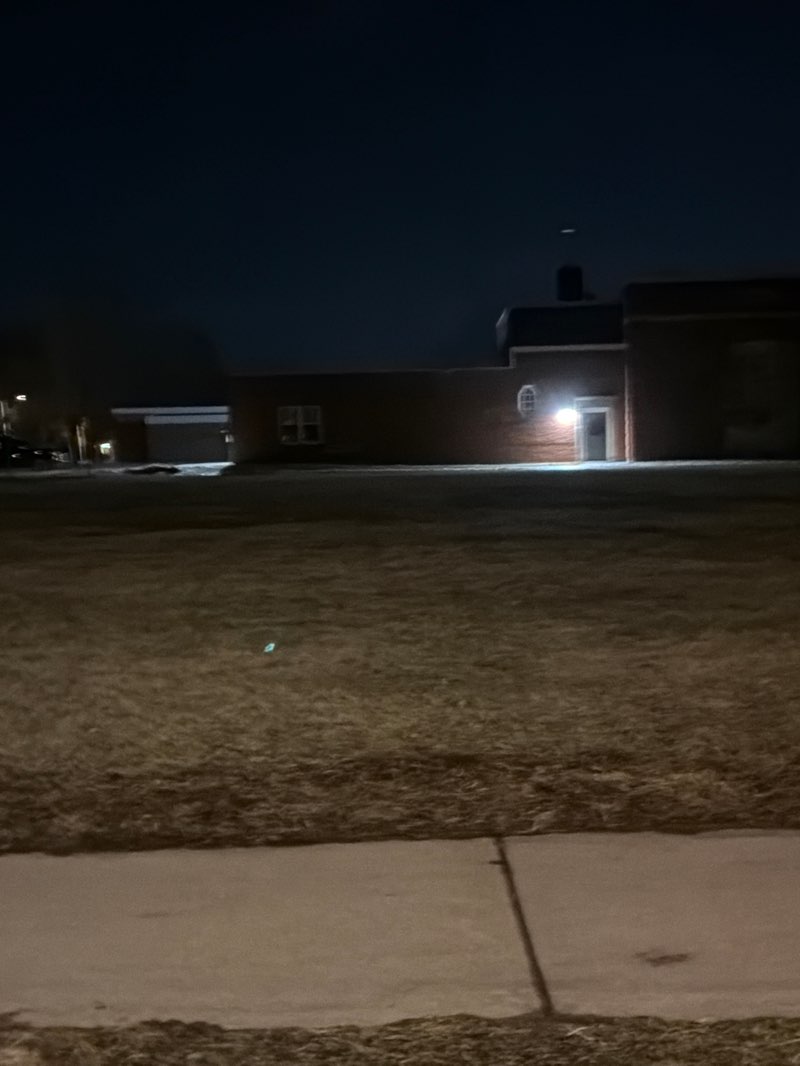 walking near me in Lauden Park in winter