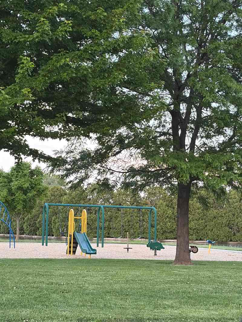 walking near me in West Algoma Park in summer