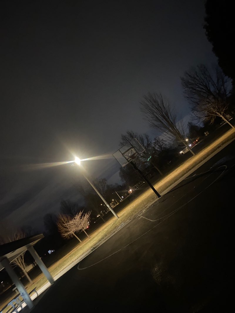 walking near me in Kiwanis Park in winter