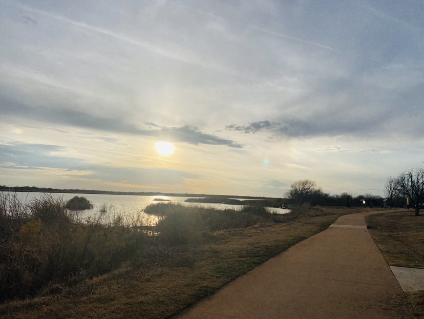 walking near me in Lake Wichita Park in winter