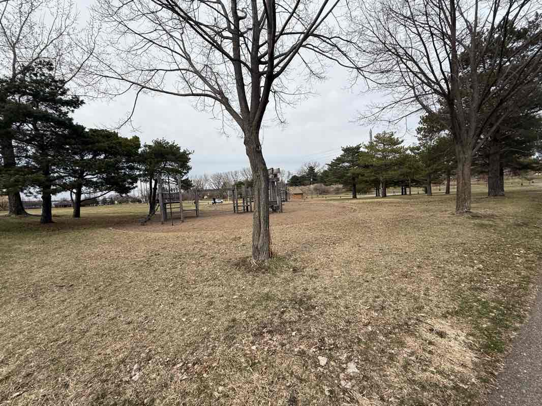 walking near me in Boom Island Park in spring