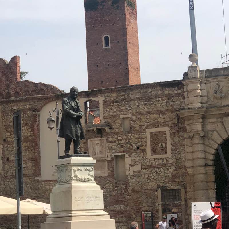 Camillo post 2
