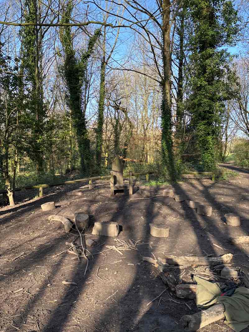walking near me in Sheffield General Cemetery Park in spring