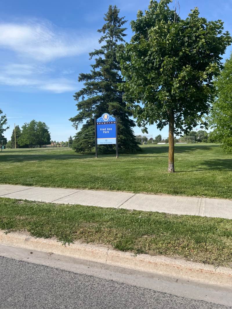 walking near me in Fred Kee Park in summer