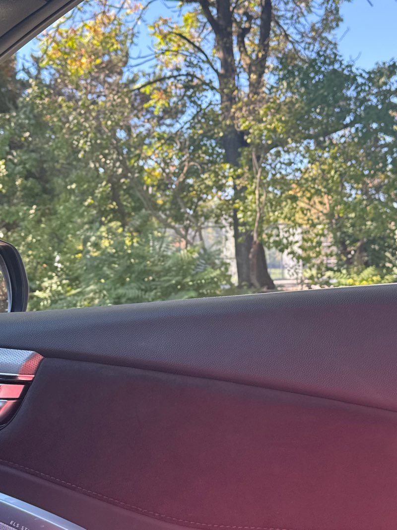 walking near me in Brookdale Park in autumn