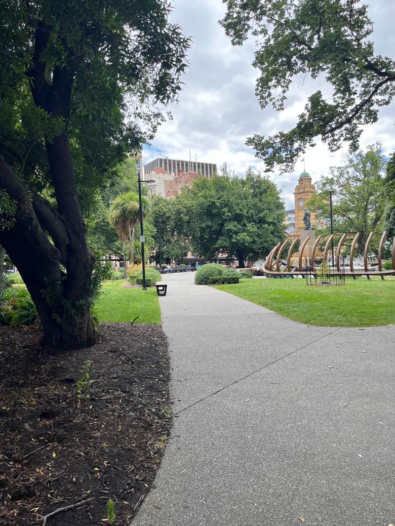 walking near me in Franklin Square in summer