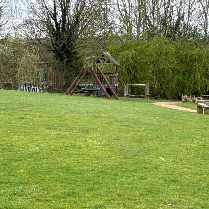 Macc lad _1965 post 2