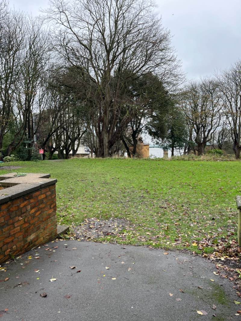walking near me in Crescent Gardens in winter