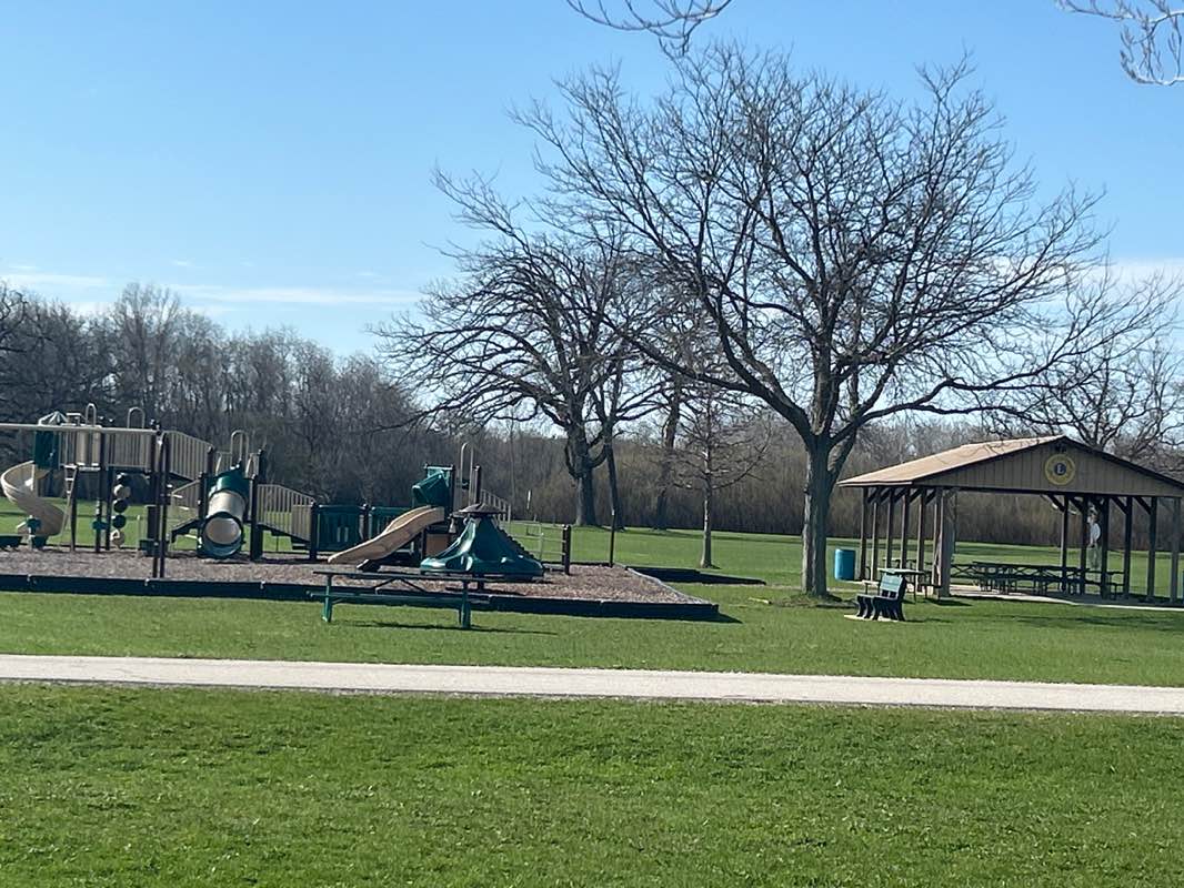 walking near me in Miniwaukan Park in spring