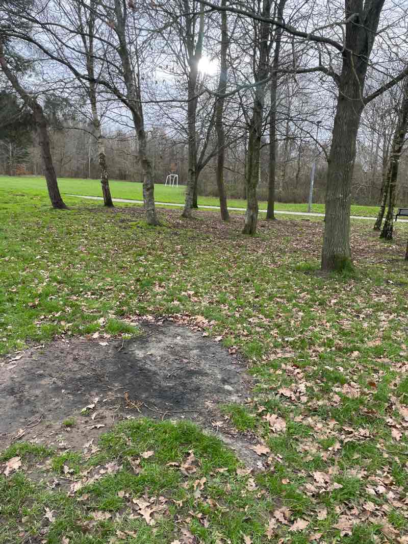 walking near me in Upton Rocks Park in winter