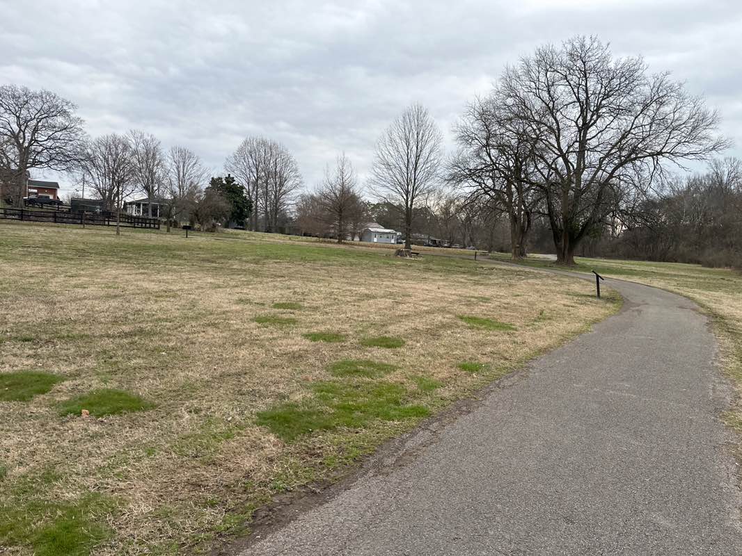 walking near me in Memorial Park in spring