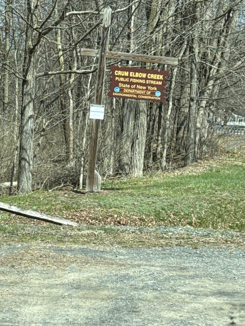 walking near me in Crum Elbow Creek Waterway Access in spring