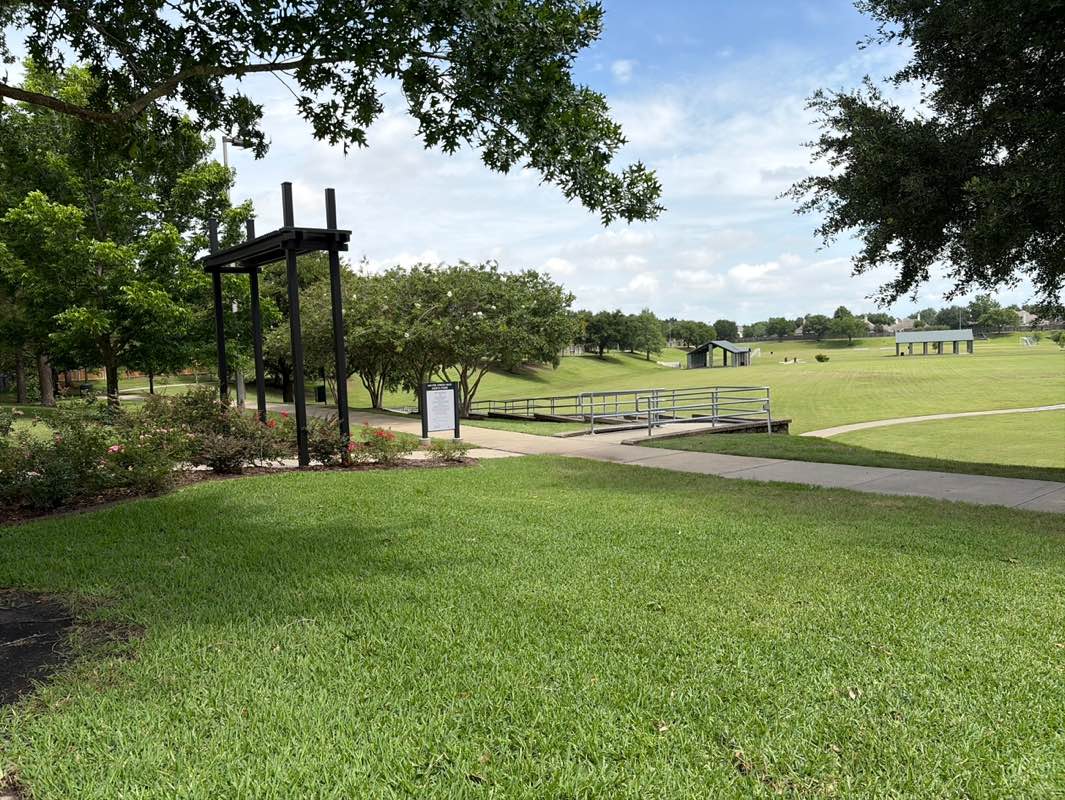 walking near me in Mayde Creek M.U.D Park in summer