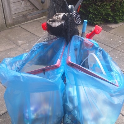 Walking & Picking up litter Tuff 🌸 post image