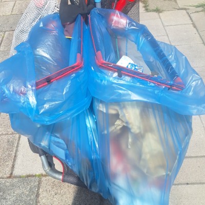 Walking & Picking up litter Tuff 🌸 post image