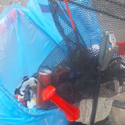 Walking & Picking up litter Tuff ๐ธ post image