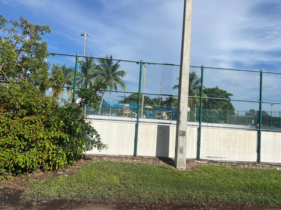 walking near me in Key Largo Community Park in summer