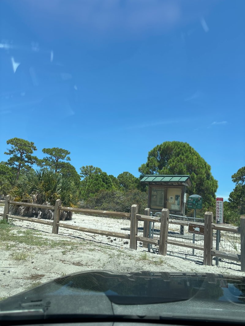 walking near me in Hypoluxo Scrub Natural Area in autumn
