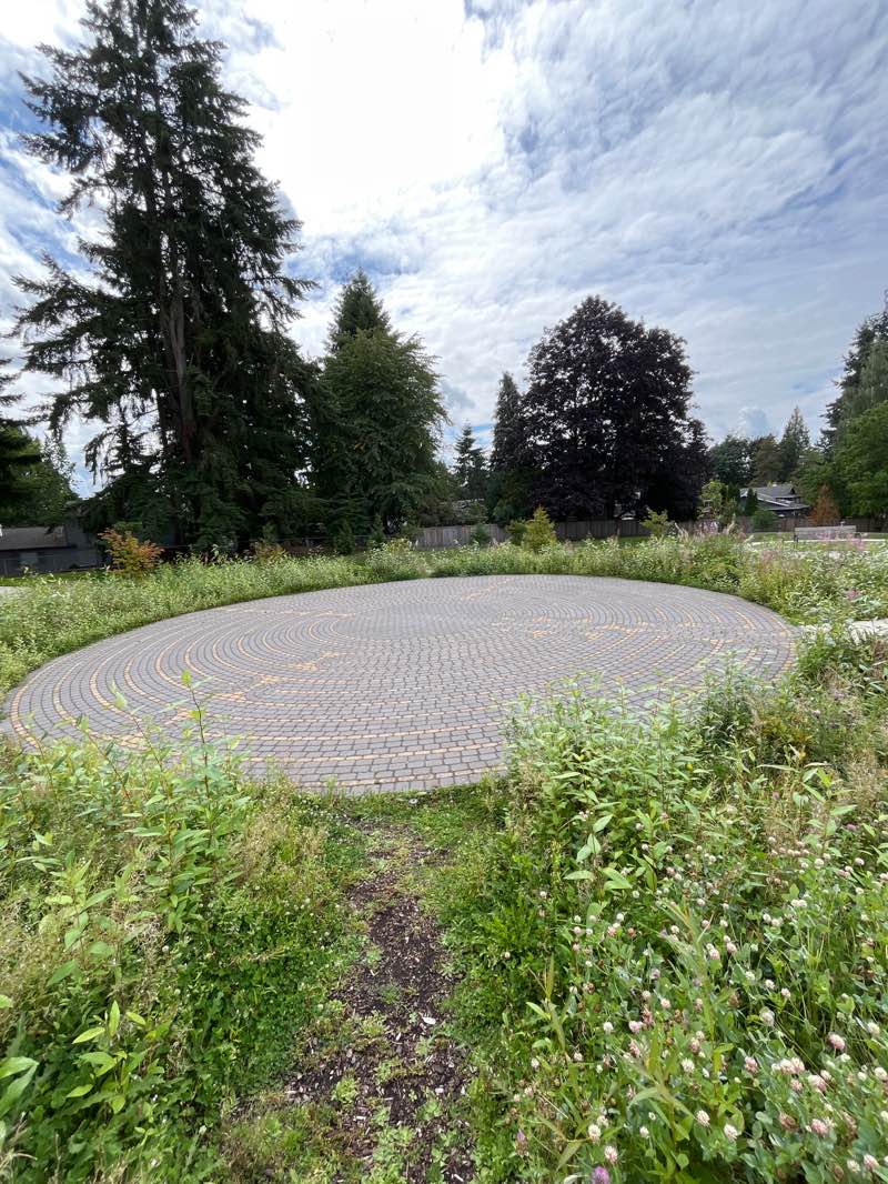 walking near me in 132nd Square Park in autumn