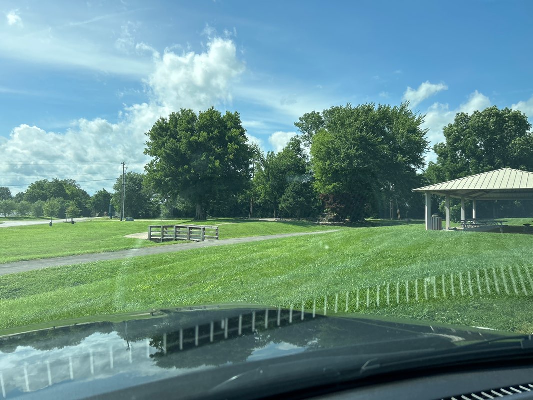 walking near me in Richard Williams Park in summer
