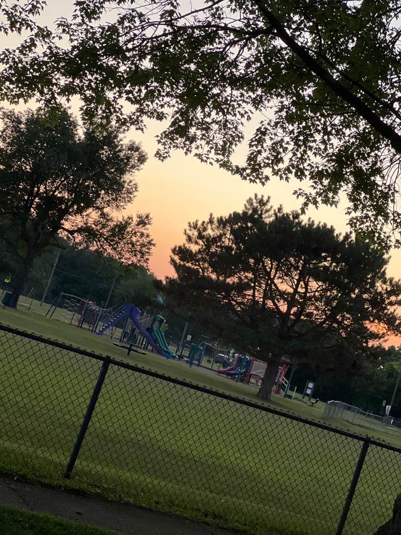 walking near me in Lakeview Park in autumn