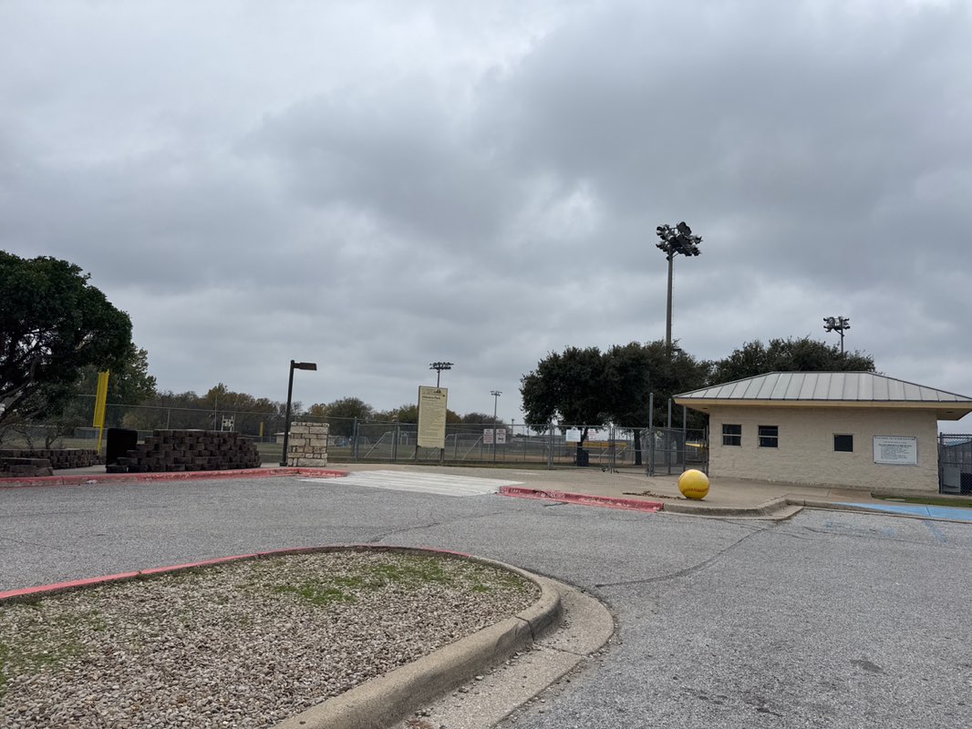 walking near me in Veteran's Park in winter