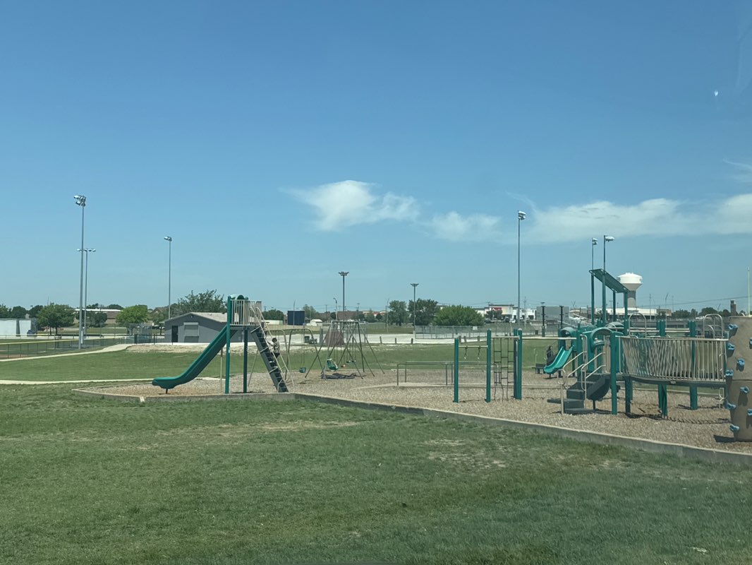 walking near me in Lake Worth Park in spring