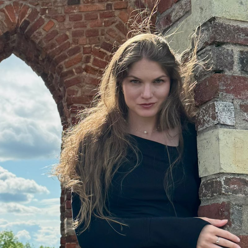 Alexandra Sixx profile