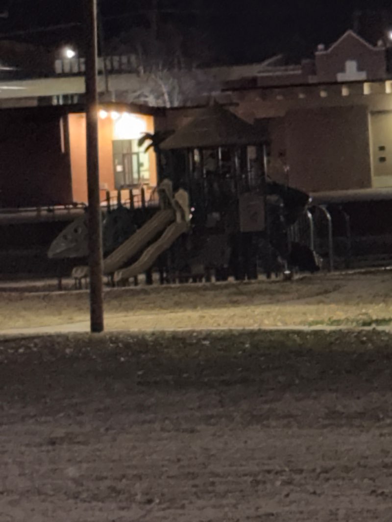 walking near me in Paris Park in winter