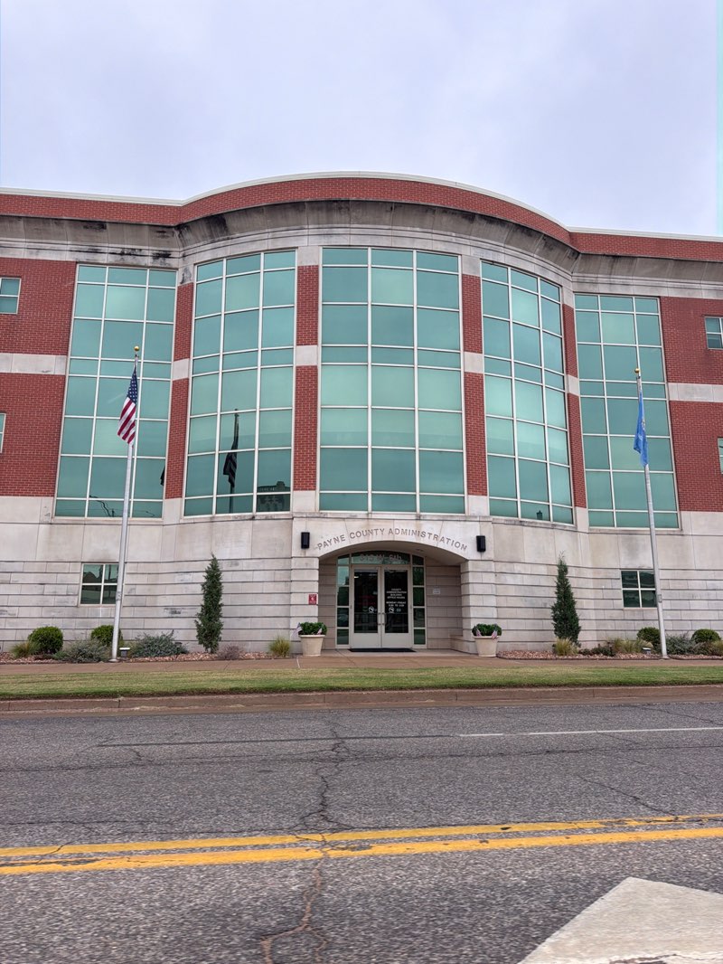 walking near me in Payne County Court House in summer