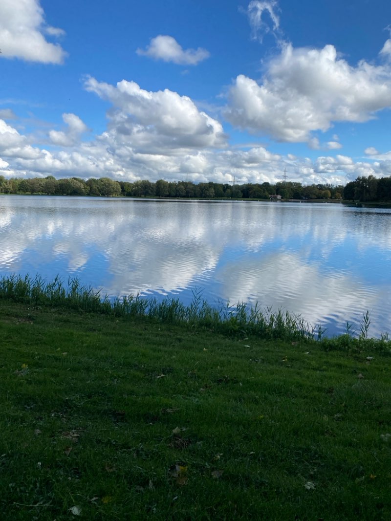 walking near me in Grünzug S-Bahntunnel in autumn