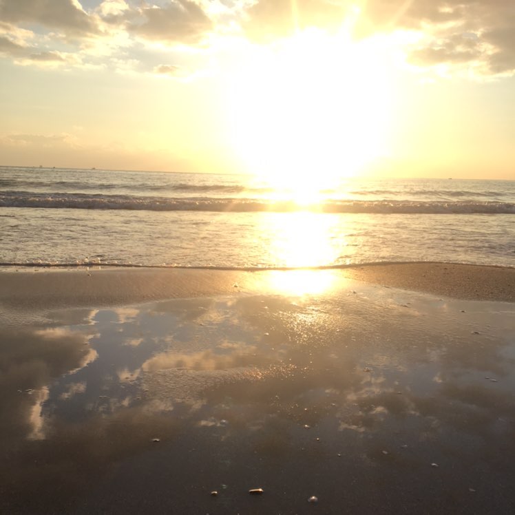 🙋🏻‍♀️🌊☀️🌈🌬