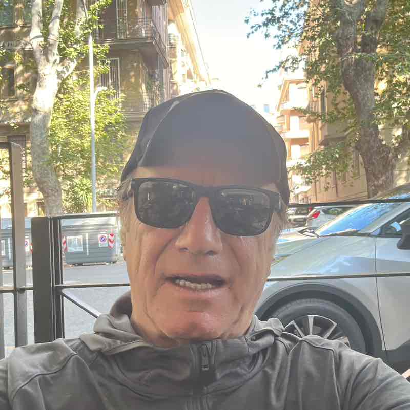 Roma in movimento๐๐ผโโ๏ธ๐๐ฝ Alessandro post image