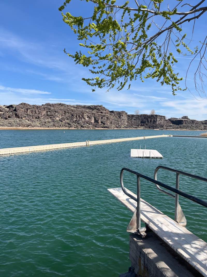 walking near me in Dierkes Lake in spring