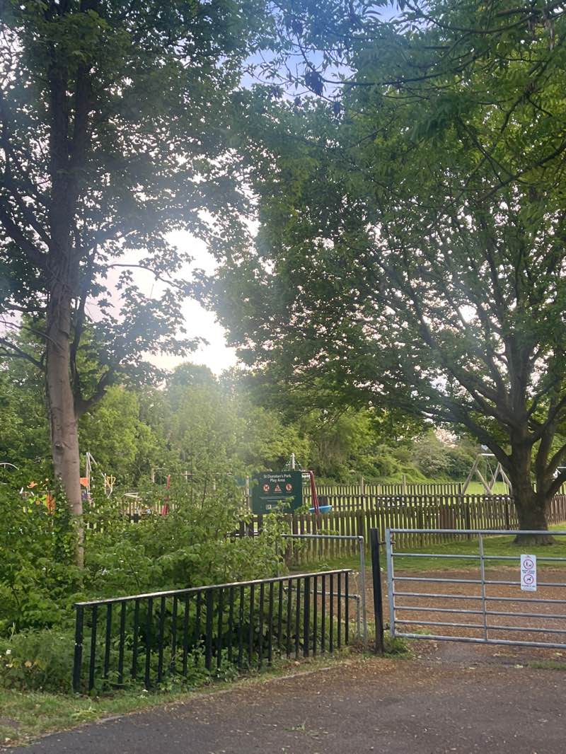 walking near me in St. Dunstan’s Recreation Ground in spring