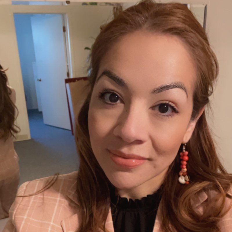 Sparkle glittery 💙🙌🏼👙💋💄🧜🏽‍♀️👠👑