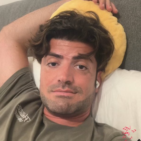 travel_like_vj (Instagram)