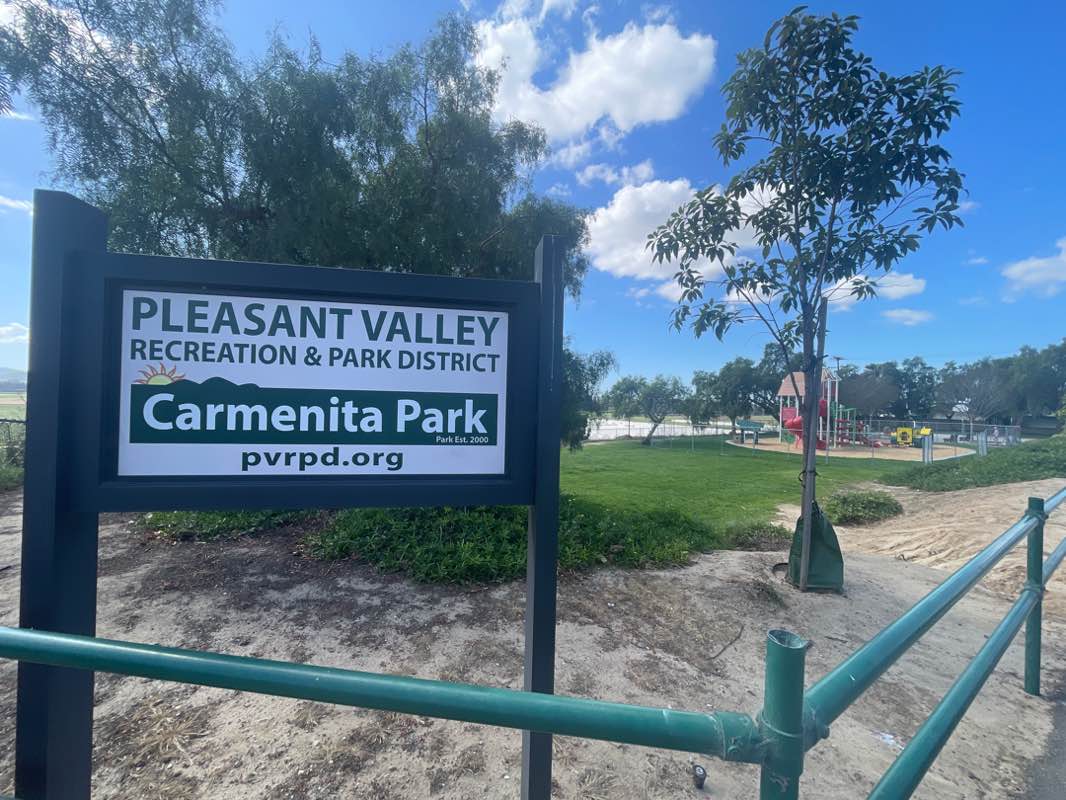 walking near me in Carmenita Park in spring