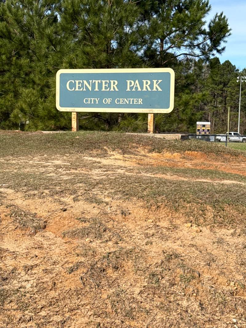 walking near me in Center Municipal Park in winter