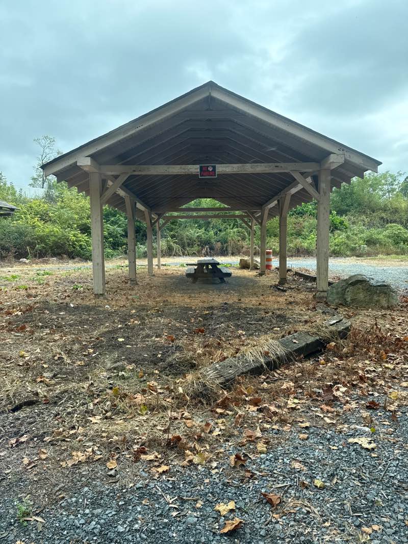 walking near me in Paxtang Park in autumn