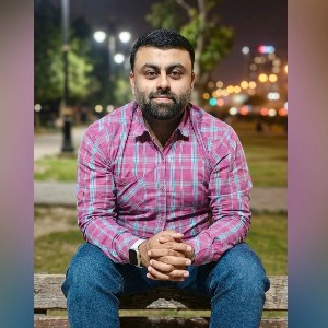 🇲 🇴 🇪 🇪 🇳  profile