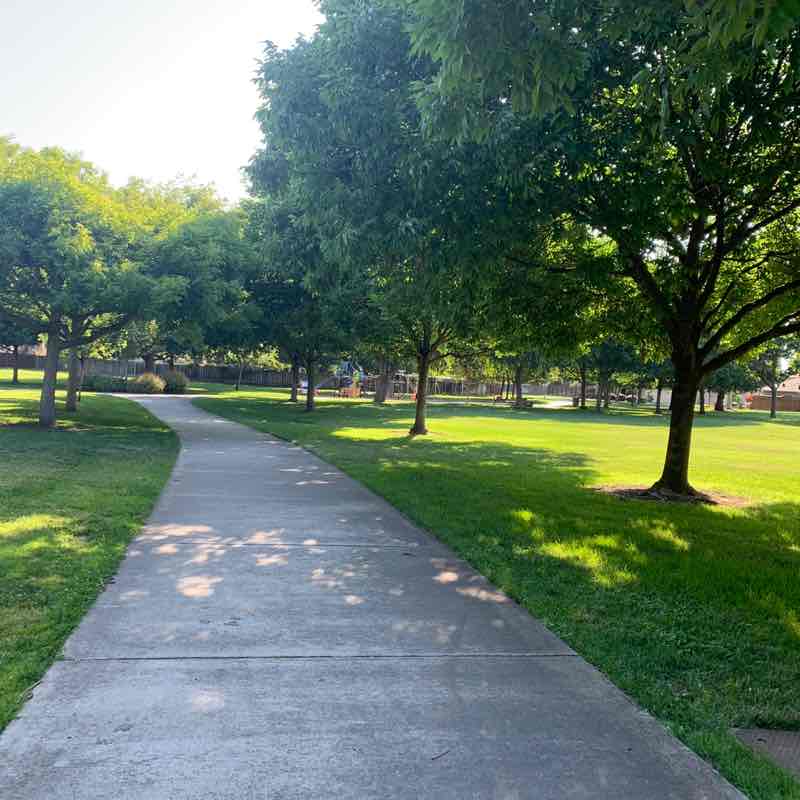 Gidget888 👧🏻🎈👣 post 2