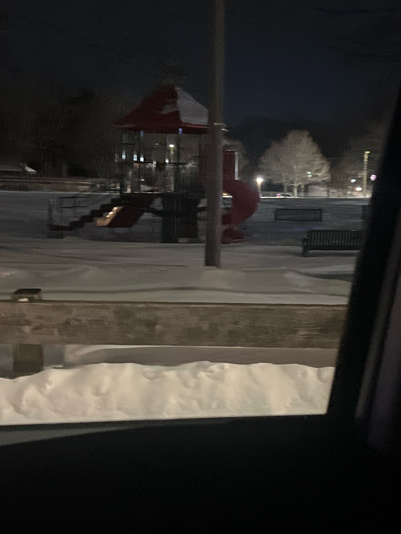 walking near me in Sheridan-Emmet Park in winter
