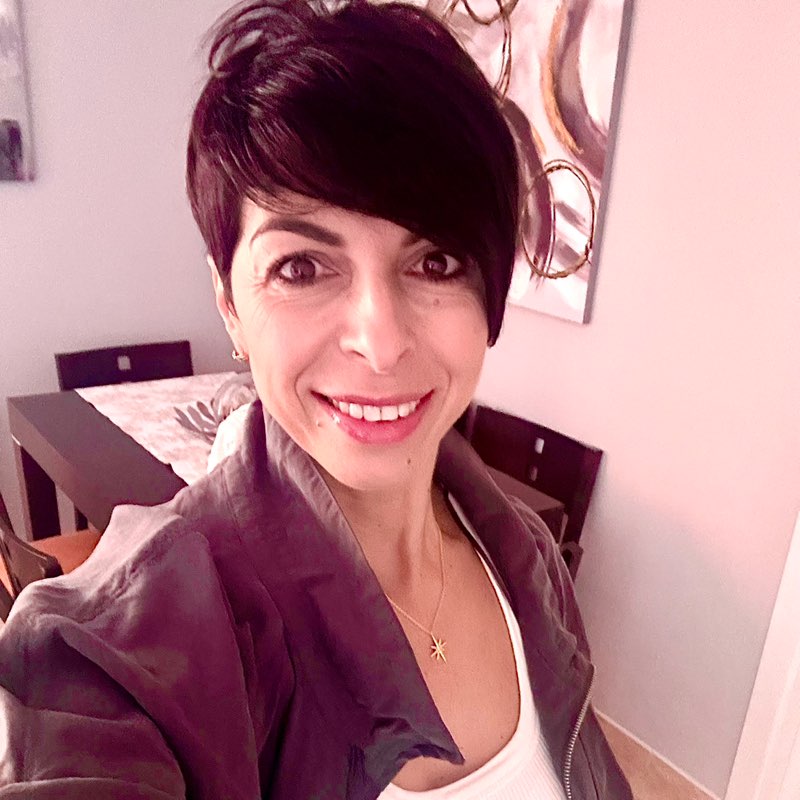 Mary🧚🏻‍♀️🌹( ☘️vive y deja vivir ☘️) ❤️ profile