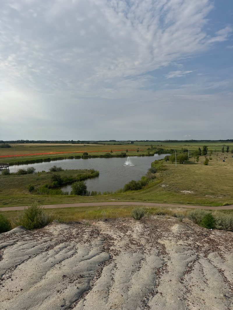 walking near me in Hillside Park in autumn