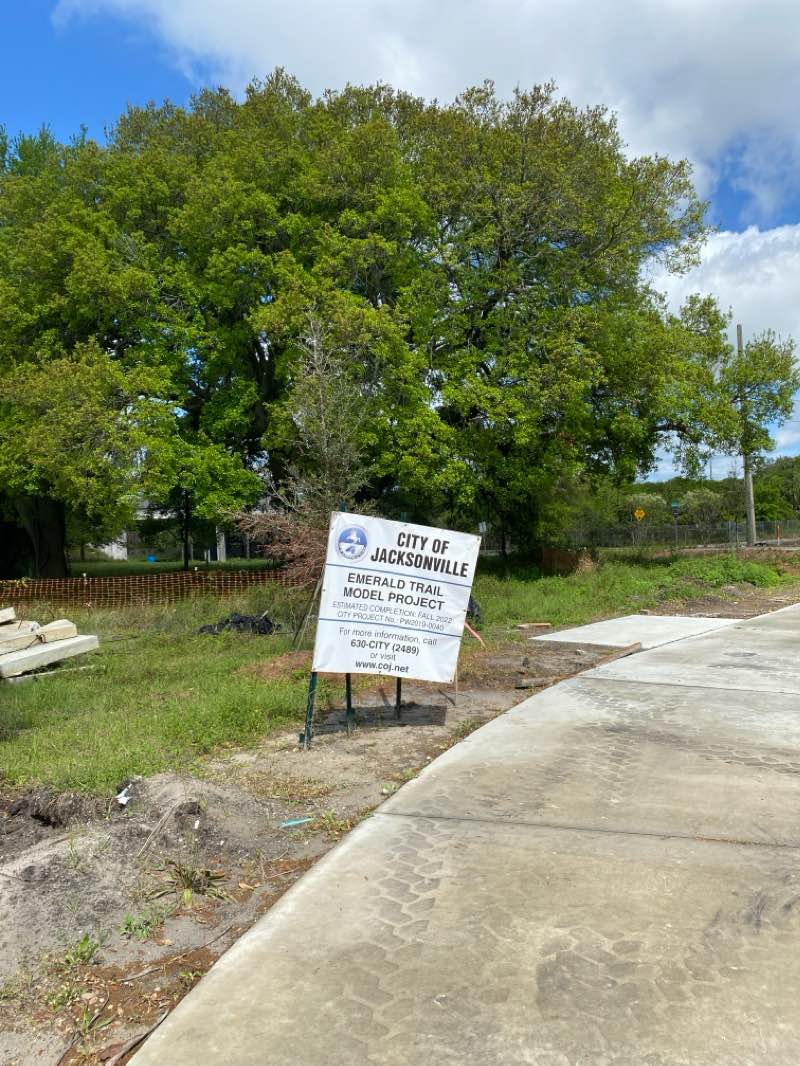 walking near me in Landing Park in winter