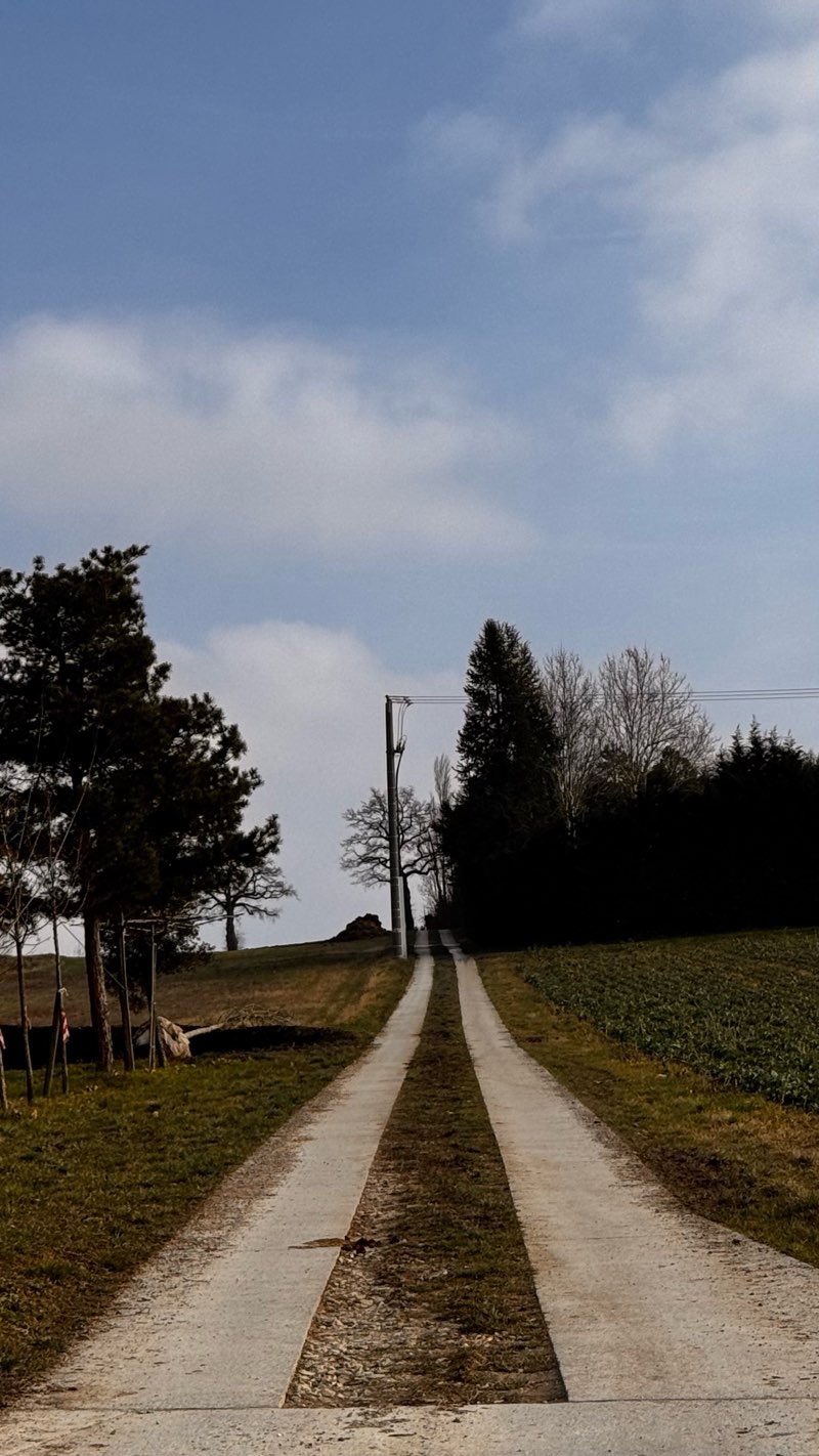 walking near me in Morillon-Parc in winter