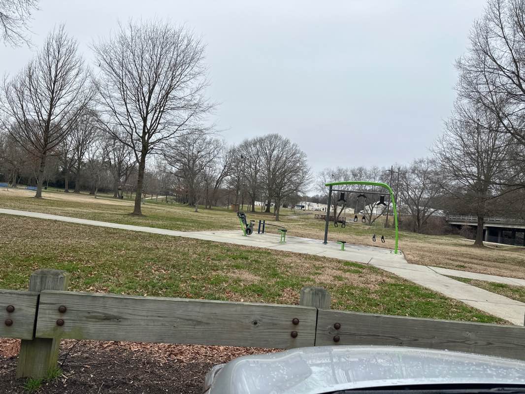 walking near me in Belk Tonowonda Park in winter