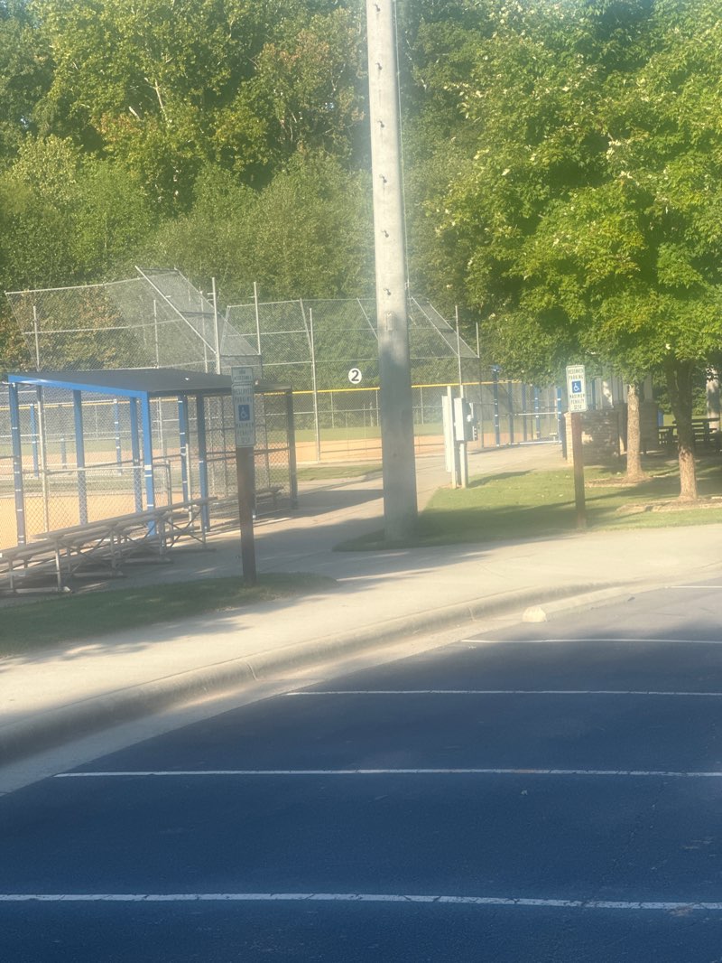 walking near me in Bellingham Park in autumn