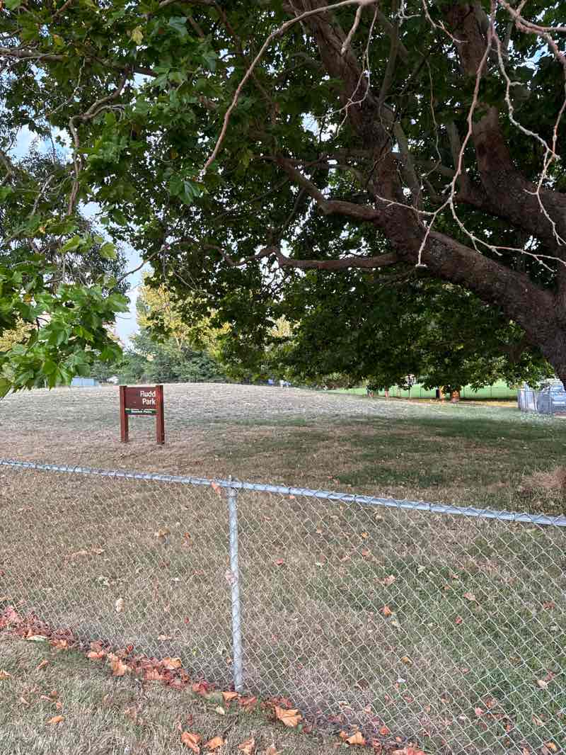 walking near me in Rudd Park in autumn